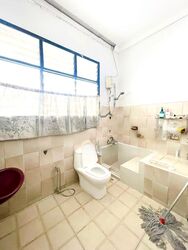 Sarina Park (D14), Terrace #422269761